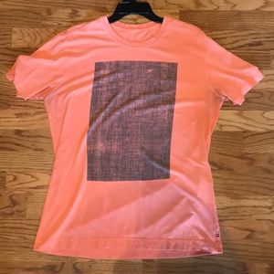 Lululemon Men’s 5 year basic tee, orange, large